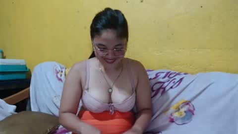 Snapshot of stunningamanda chatting on 01/20/25, 11:45 stunningamanda online show from 01/20/25, 11:45