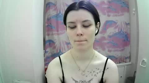 Eva online show from 10/06/25, 02:14