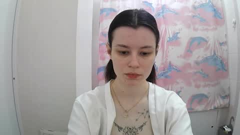 Eva online show from 10/25/25, 03:18