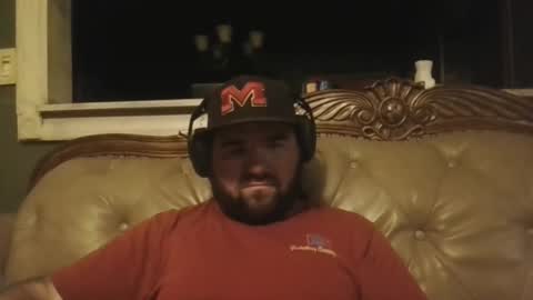 Snapshot of sub_michael41 chatting on 10/15/25, 02:33 sub_michael41 online show from 10/15/25, 02:33