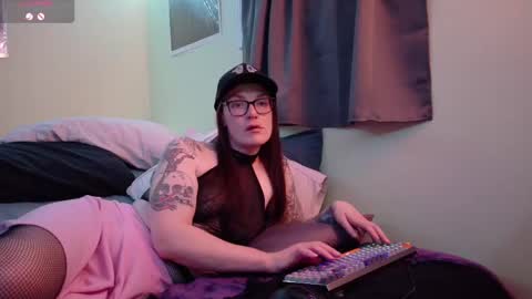 Snapshot of subbypunkruby77 chatting on 02/25/25, 02:36 SubbyPunkRuby online show from 02/25/25, 02:36