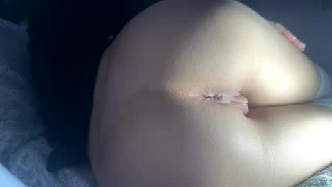 Snapshot of subdomcouple_ chatting on 10/28/25, 10:34 subdomcouple_ online show from 10/28/25, 10:34