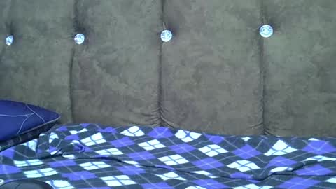 submissive_slut001 online show from 12/28/24, 04:52