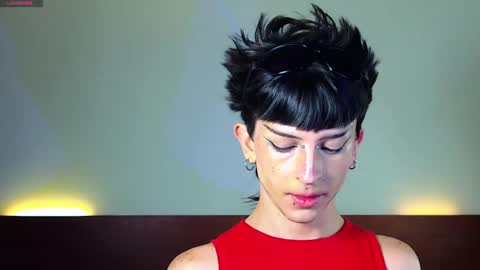 Angel  online show from 10/16/25, 06:58