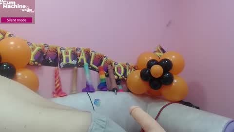 Sucky  online show from 10/10/25, 12:04