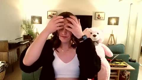 SaraXSX online show from 02/18/25, 05:42