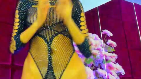 Sugar online show from 10/22/25, 06:40