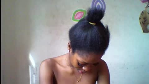 Bella online show from 10/15/25, 08:03