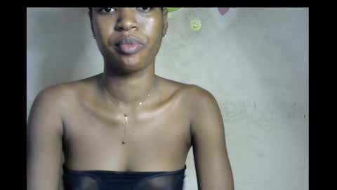 Bella online show from 11/20/25, 10:15