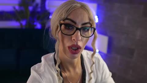 Sugar online show from 10/05/25, 11:30