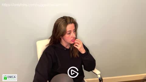 Mia online show from 12/07/24, 02:09