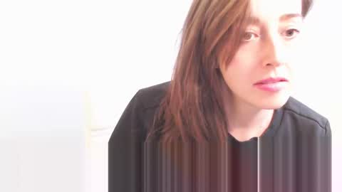 Mia online show from 01/14/25, 06:49