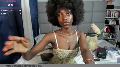 suhaila_suu online show from 10/21/25, 02:12