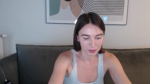 Liby online show from 09/30/25, 02:11