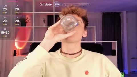 Snapshot of sunburn_boy chatting on 10/25/25, 06:46 Emilio online show from 10/25/25, 06:46