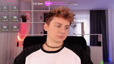 Snapshot of sunburn_boy chatting on 10/26/25, 07:47 Emilio online show from 10/26/25, 07:47