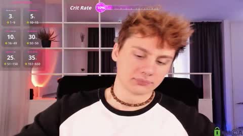 Snapshot of sunburn_boy chatting on 11/05/25, 07:52 Emilio online show from 11/05/25, 07:52