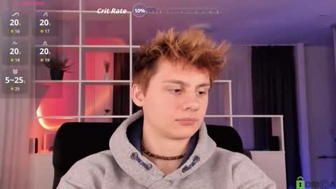 Snapshot of sunburn_boy chatting on 11/12/25, 08:08 Emilio online show from 11/12/25, 08:08