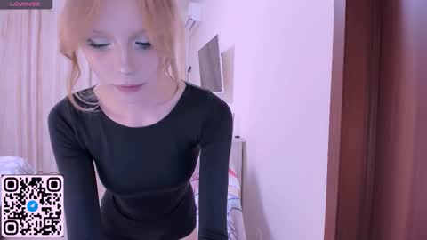 sunkissedsin online show from 11/14/25, 11:24