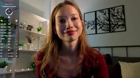 Snapshot of sunnivagaillard chatting on 09/21/25, 01:51 Kiki online show from 09/21/25, 01:51