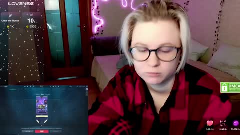 Snapshot of sunny_mood chatting on 01/21/25, 04:54 sunny mood online show from 01/21/25, 04:54