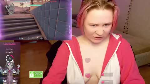 Snapshot of sunny_mood chatting on 02/20/25, 06:06 sunny mood online show from 02/20/25, 06:06