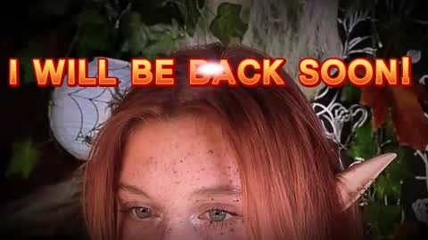 Snapshot of sunny_mouse chatting on 11/11/25, 04:07 Sunny online show from 11/11/25, 04:07