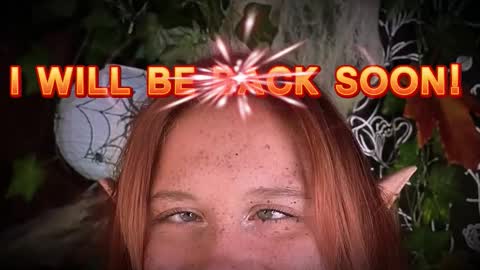 Snapshot of sunny_mouse chatting on 11/21/25, 03:44 Sunny online show from 11/21/25, 03:44