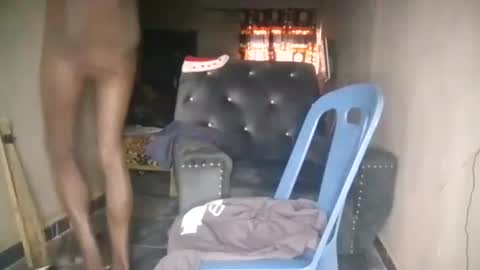 Snapshot of sunnyjohn447 chatting on 02/27/25, 01:38 Sunnyblack2 online show from 02/27/25, 01:38