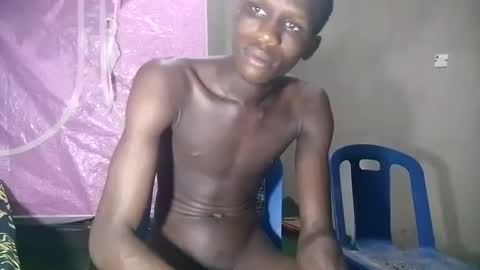 Snapshot of sunnyjohn447 chatting on 03/10/25, 11:27 Sunnyblack2 online show from 03/10/25, 11:27