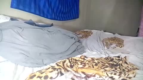 Snapshot of sunnyjohn447 chatting on 03/12/25, 12:36 Sunnyblack2 online show from 03/12/25, 12:36