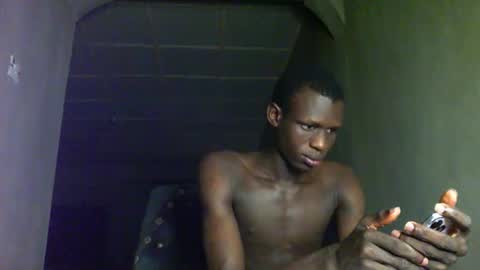 Snapshot of sunnyjohn447 chatting on 10/07/25, 10:34 Sunnyblack2 online show from 10/07/25, 10:34