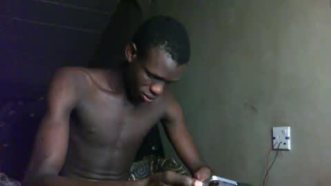 Snapshot of sunnyjohn447 chatting on 10/16/25, 09:32 Sunnyblack2 online show from 10/16/25, 09:32