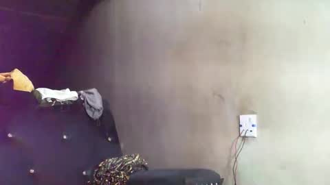 Snapshot of sunnyjohn447 chatting on 10/19/25, 01:56 Sunnyblack2 online show from 10/19/25, 01:56