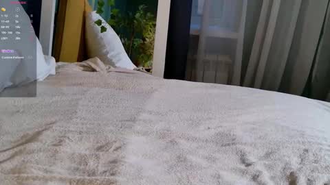 Snapshot of sunnyrisha chatting on 10/10/25, 05:06 Risha online show from 10/10/25, 05:06