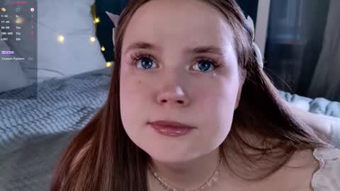 Snapshot of sunnyrisha chatting on 10/11/25, 05:39 Risha online show from 10/11/25, 05:39