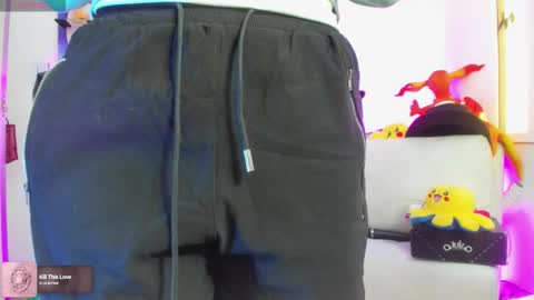 Snapshot of sunofureku_melody chatting on 10/12/25, 12:26 RAVENCLAU GIRL online show from 10/12/25, 12:26