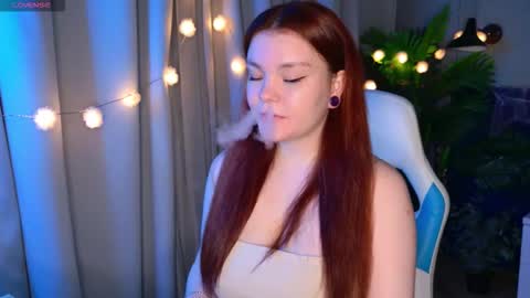 Snapshot of sunrise_enny chatting on 10/16/25, 07:15 sunrise_enny online show from 10/16/25, 07:15