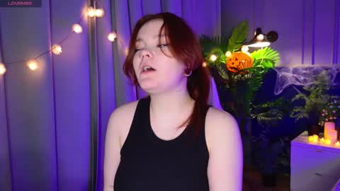 Snapshot of sunrise_enny chatting on 10/26/25, 06:58 sunrise_enny online show from 10/26/25, 06:58