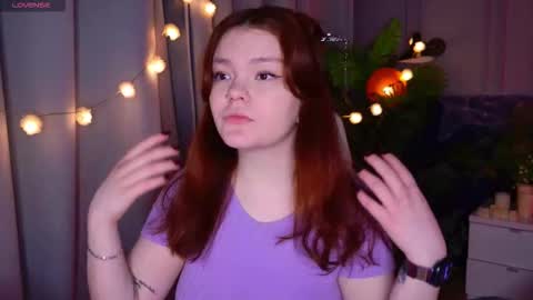 Snapshot of sunrise_enny chatting on 11/01/25, 06:43 sunrise_enny online show from 11/01/25, 06:43