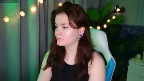 Snapshot of sunrise_enny chatting on 11/08/25, 07:01 sunrise_enny online show from 11/08/25, 07:01