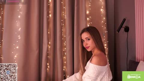 Snapshot of sunsally chatting on 12/27/24, 11:10 Sally online show from 12/27/24, 11:10