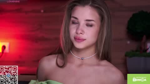 Snapshot of sunsally chatting on 02/02/25, 07:57 Sally online show from 02/02/25, 07:57