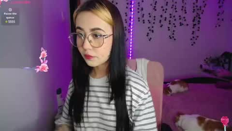 Snapshot of sunset_pienk chatting on 12/03/24, 02:58 Sunset online show from 12/03/24, 02:58