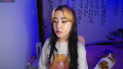 Snapshot of sunset_pienk chatting on 12/07/24, 01:36 Sunset online show from 12/07/24, 01:36