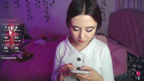 Snapshot of sunset_pienk chatting on 03/05/25, 11:16 Sunset online show from 03/05/25, 11:16