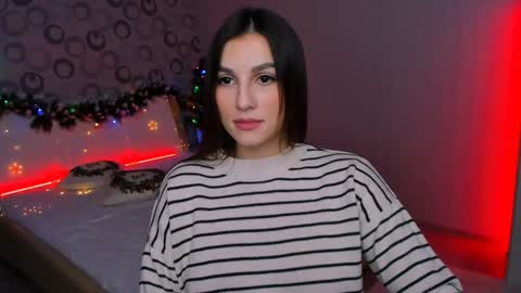 Snapshot of sunsetwithava chatting on 01/05/25, 06:35 sunsetwithava online show from 01/05/25, 06:35