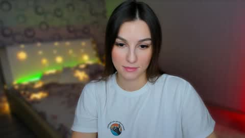 Snapshot of sunsetwithava chatting on 01/25/25, 02:15 sunsetwithava online show from 01/25/25, 02:15