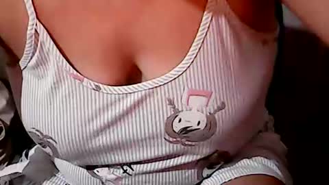 sunshine_38 online show from 01/04/25, 02:56