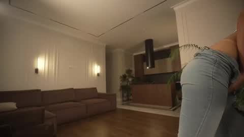 Snapshot of sunshine_______ chatting on 10/11/25, 02:48 sunshine_______ online show from 10/11/25, 02:48